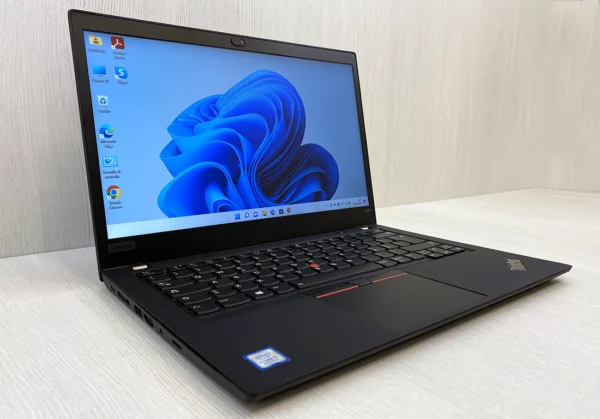 lenovo-thinkpad-T490-1